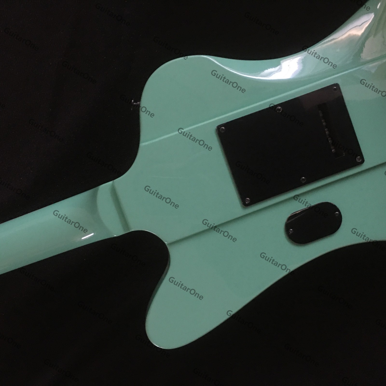 Solid Electric Guitar Green Gloss Finish HH Pickups Open Tremolo Black Hardware