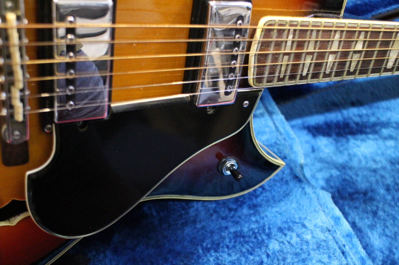 USED Yamaha AE 11 Electric Guitar Hollow Body Made in Japan GT154 230316