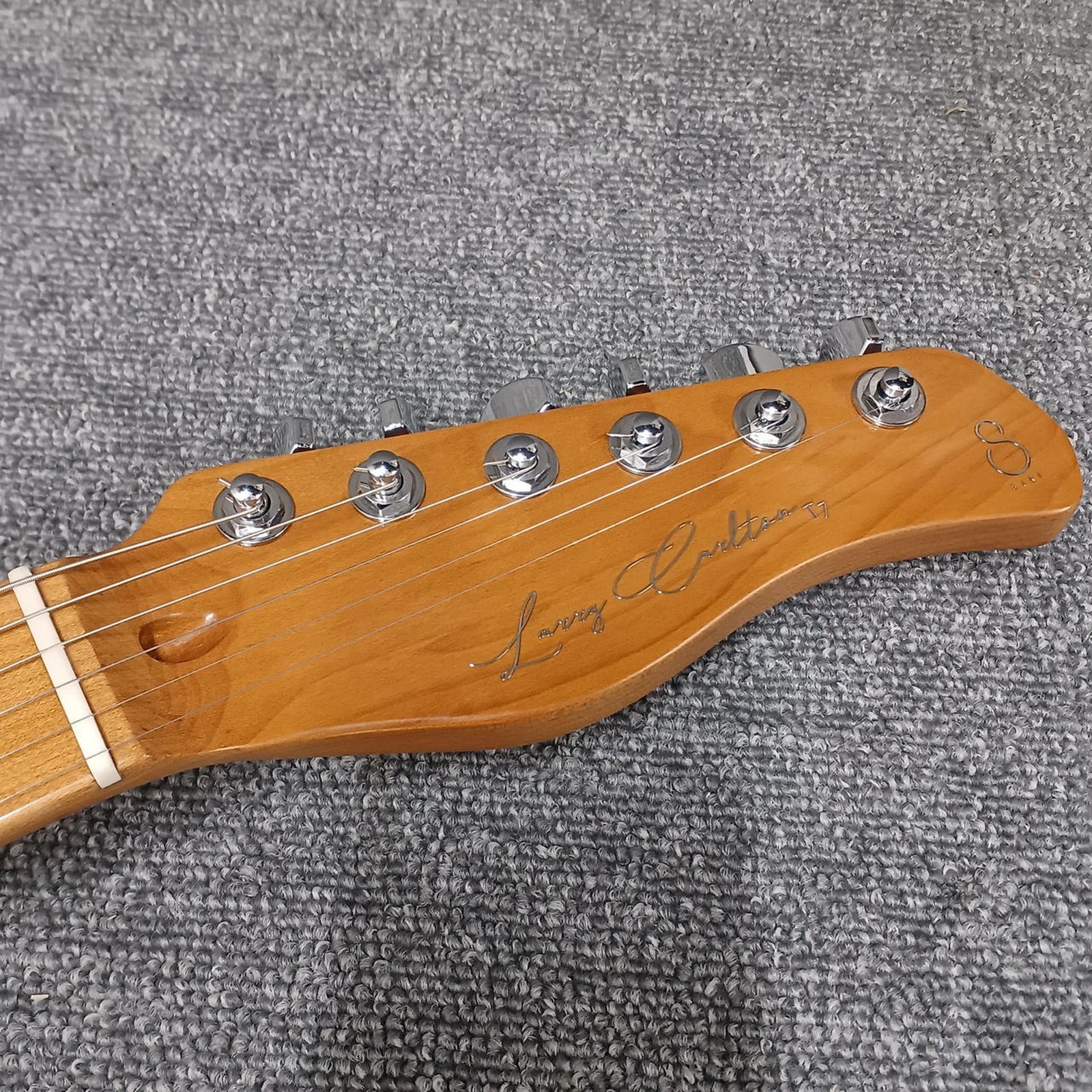 SIRE Larry Carlton T7 FM TBK Used 2025 Alder body Maple fingerboard w/Gig case