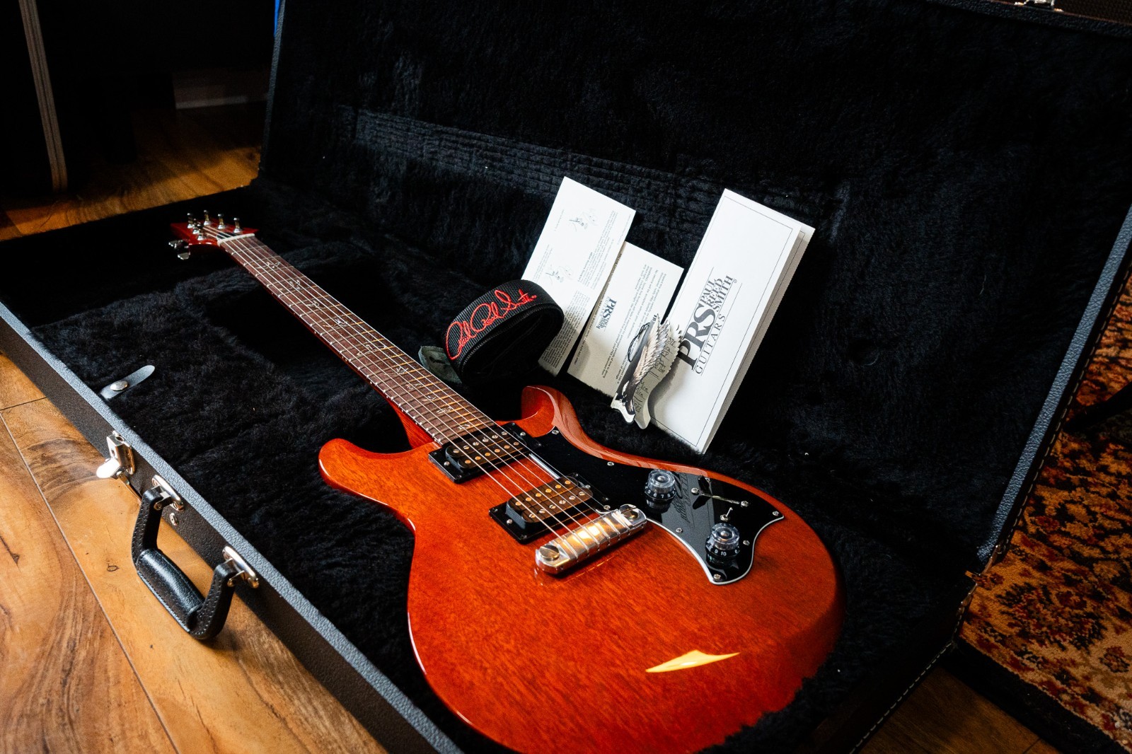 PRS Mira USA 2008 – Vintage Cherry – W/OHSC & paperwork.