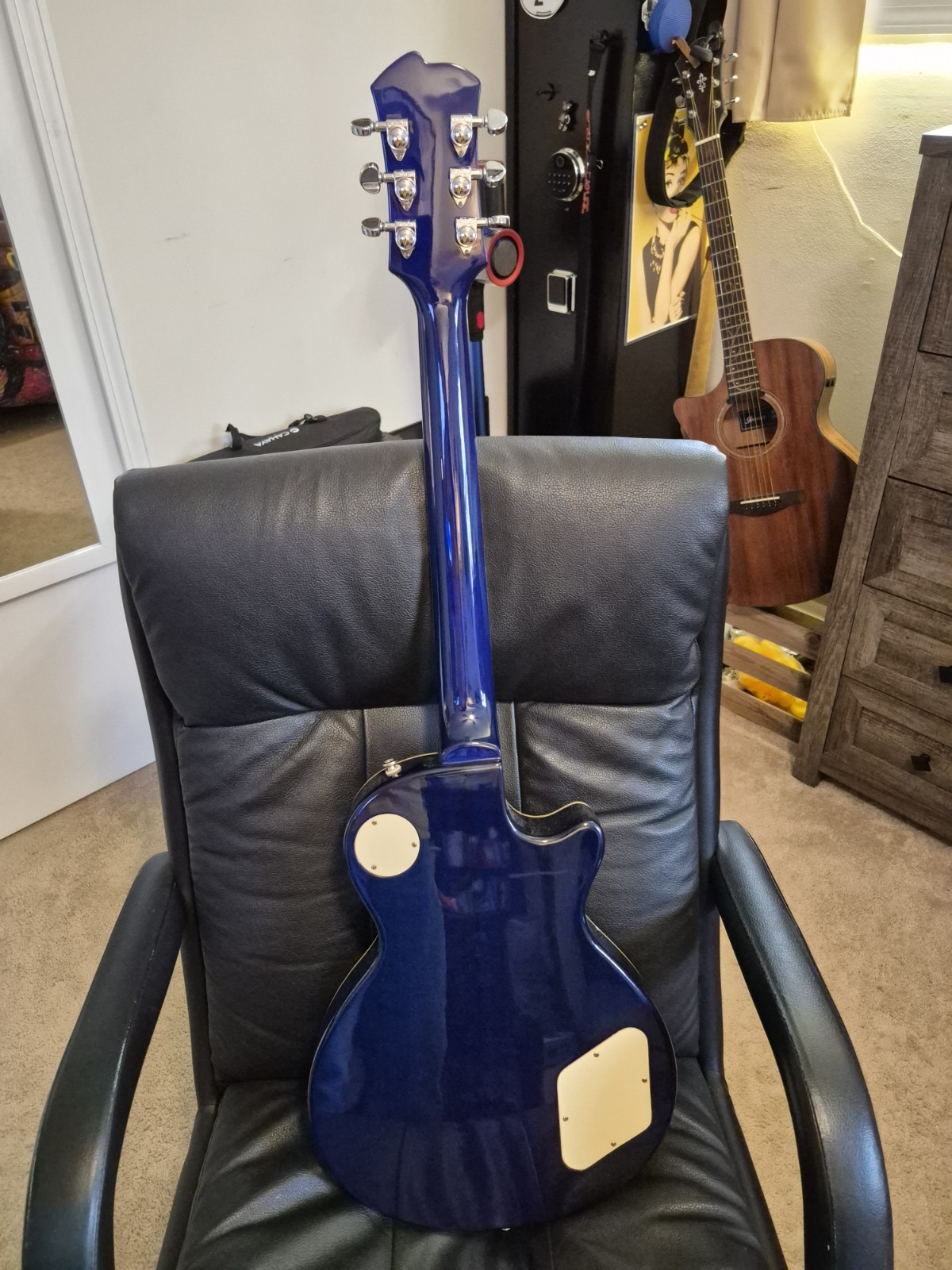 Left Handed Agile 2800 Guitar Les Paul Copy