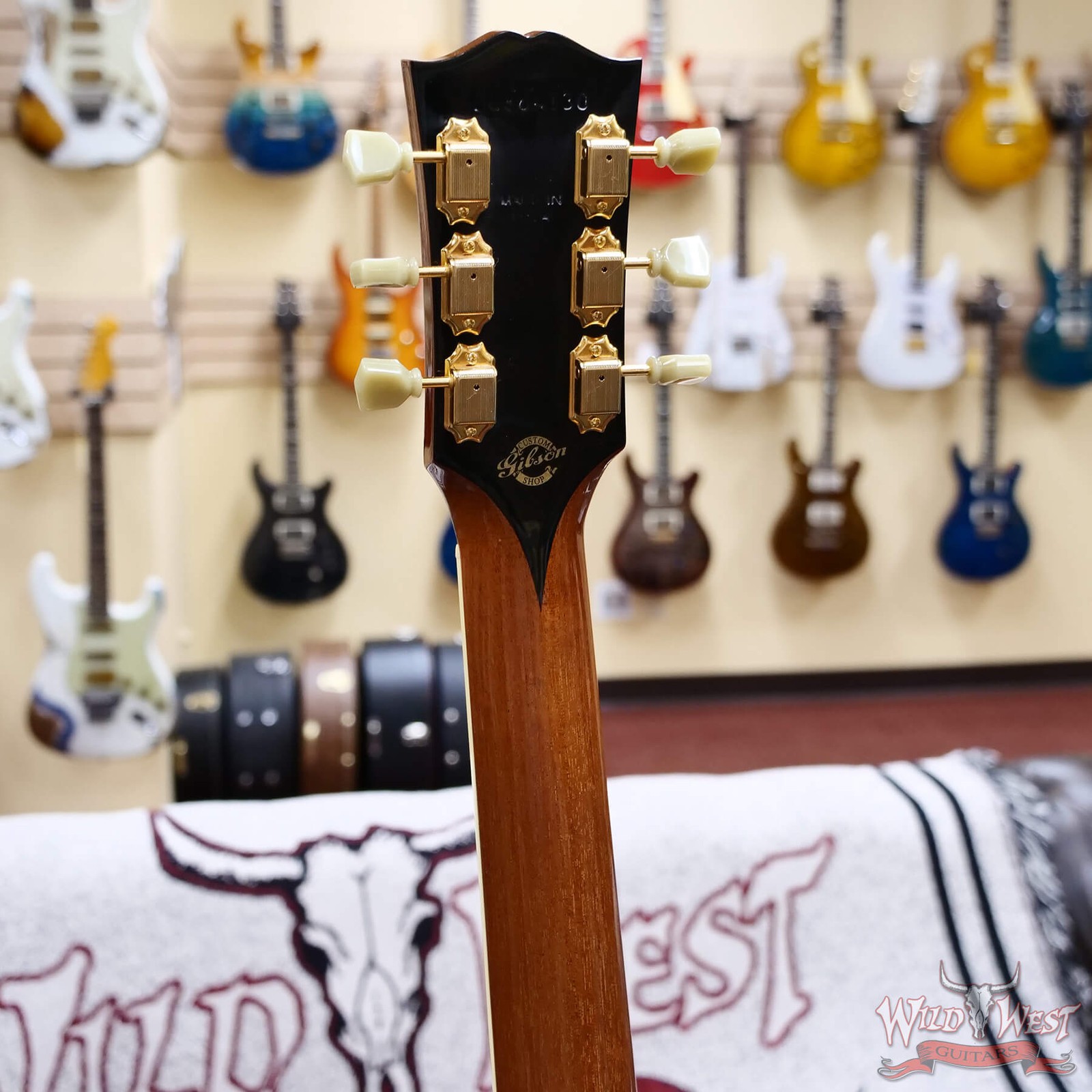 Gibson Custom Shop Rosanne Cash J-185 Heritage Cherry Sunburst 4.40 lbs