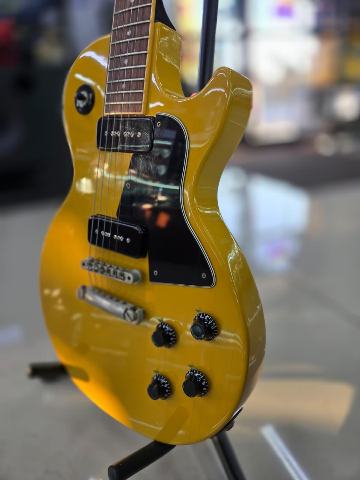 Gibson Les Paul Special Edition TV Yellow Electric Guitar + Hard Case