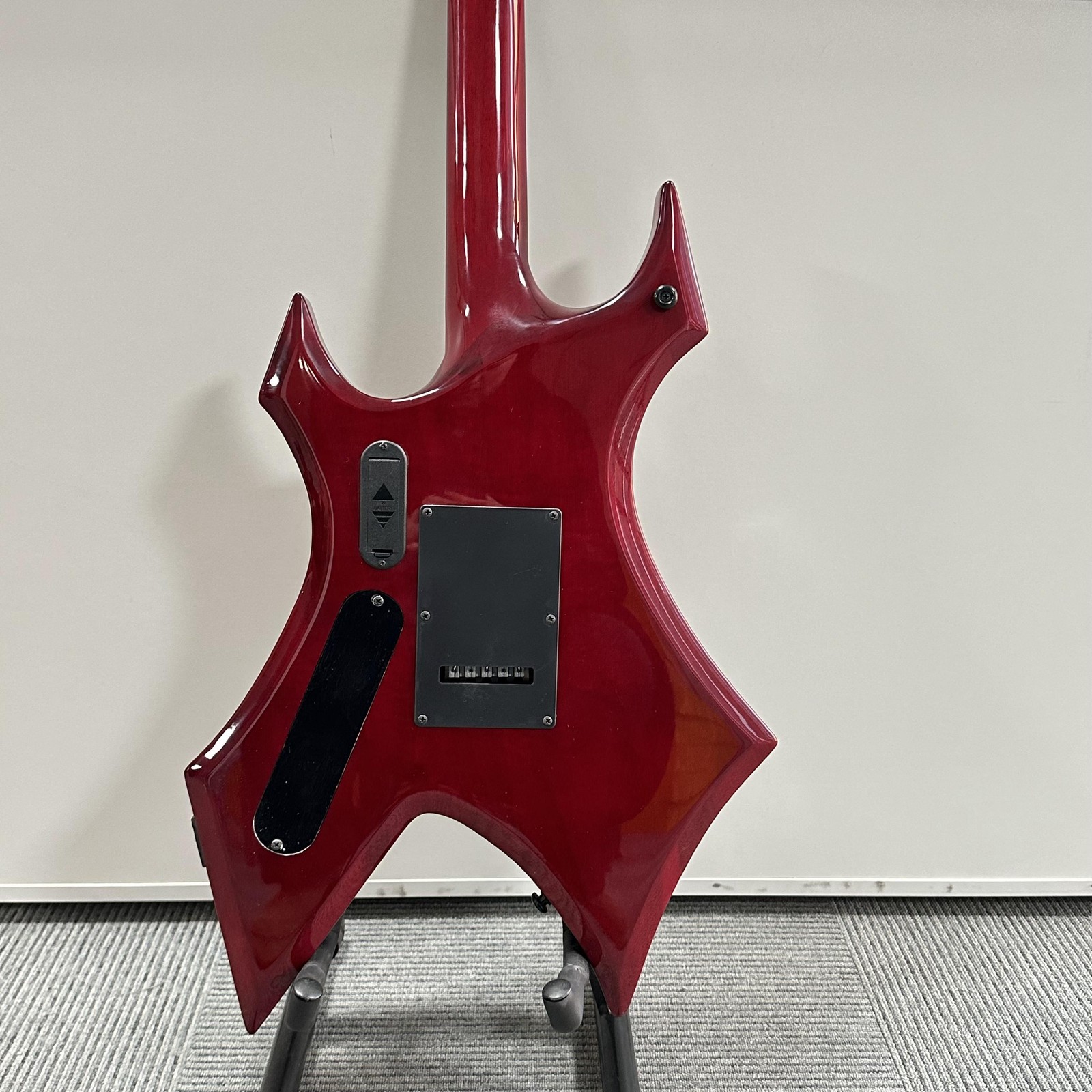 B.C Warlock Trans Wine Red Electric Guitar with Floyd Active HH Pickups Ship US
