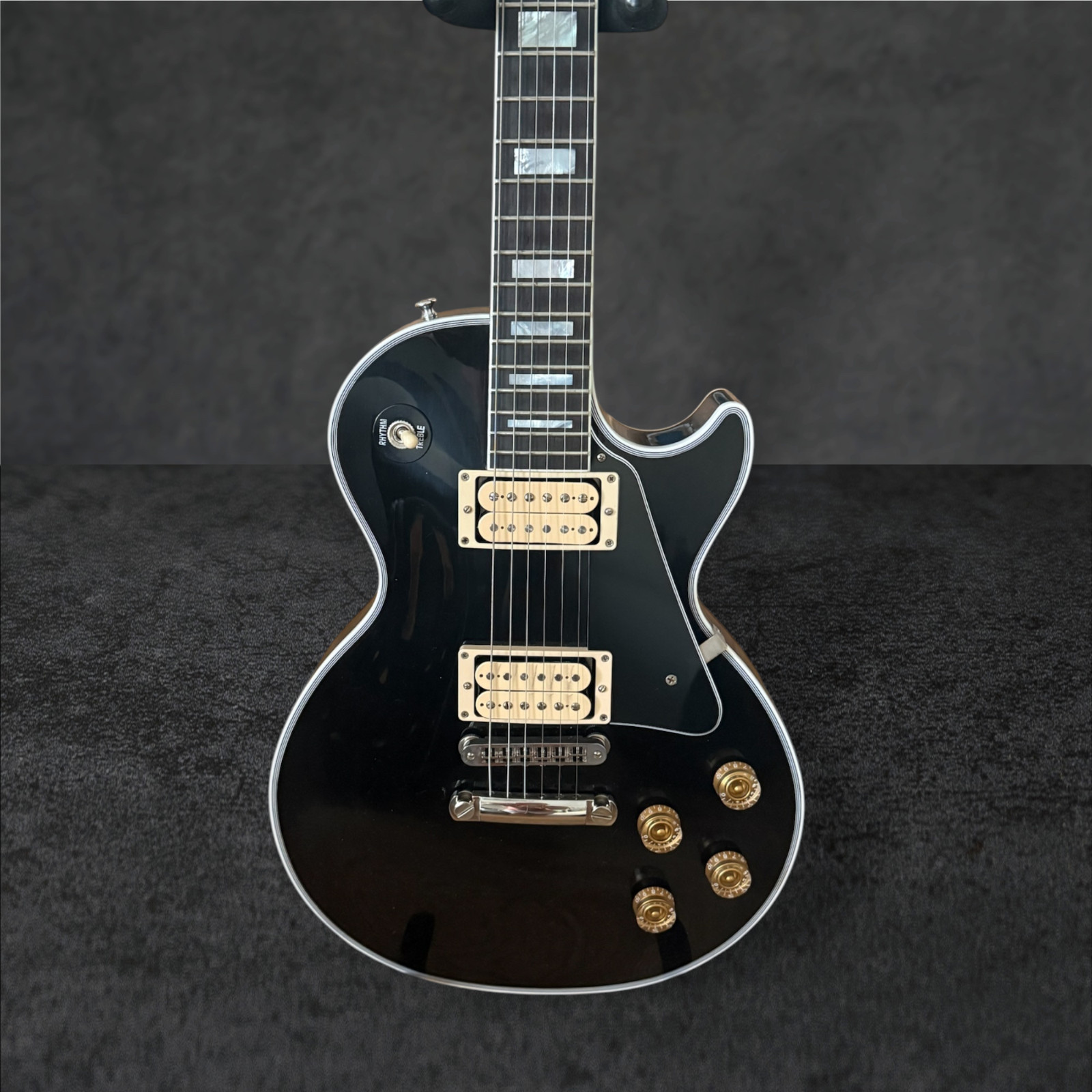 Gibson Custom Shop Les Paul Custom M2M Ebony with Double Classic White Pickups