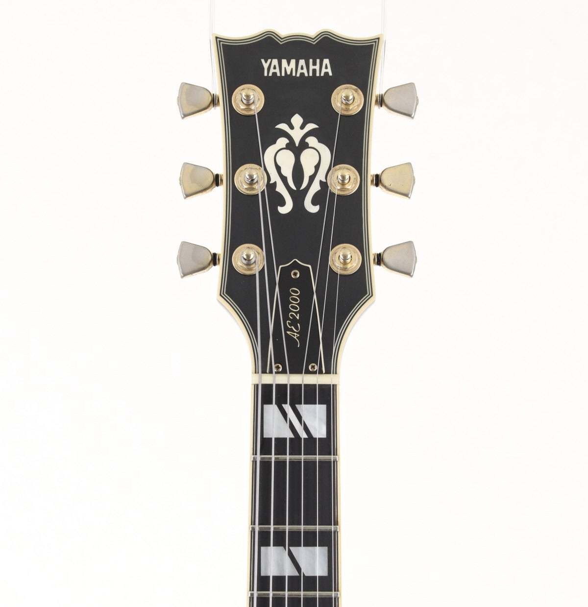 YAMAHA AE-2000 (no260613)