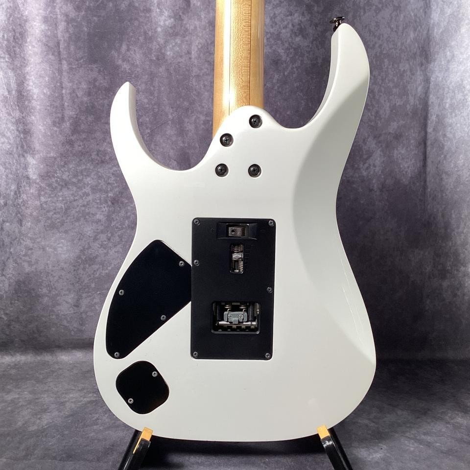 Ibanez RG2570MZ-WH USED