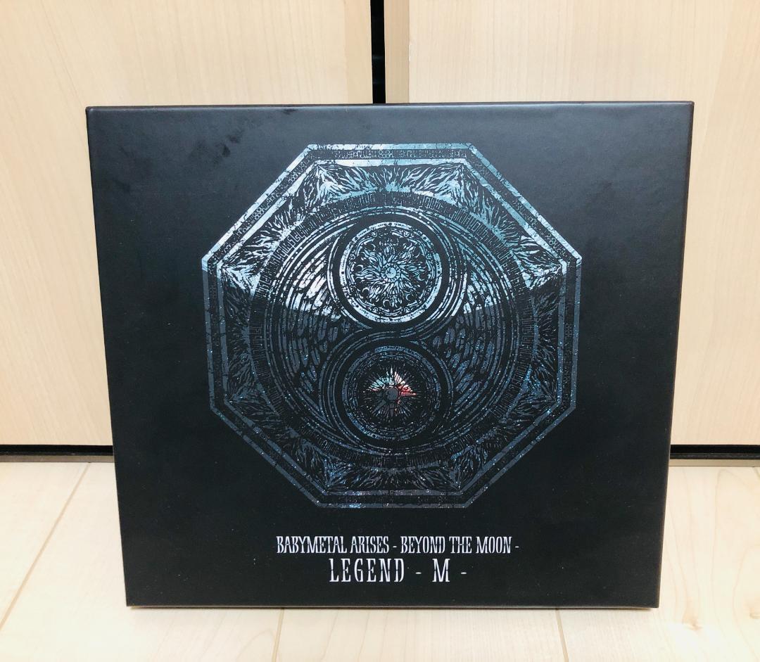 BABYMETAL/ARISES BEYOND THE MOON LEGEND M Blu-ray 2CD booklet Limited