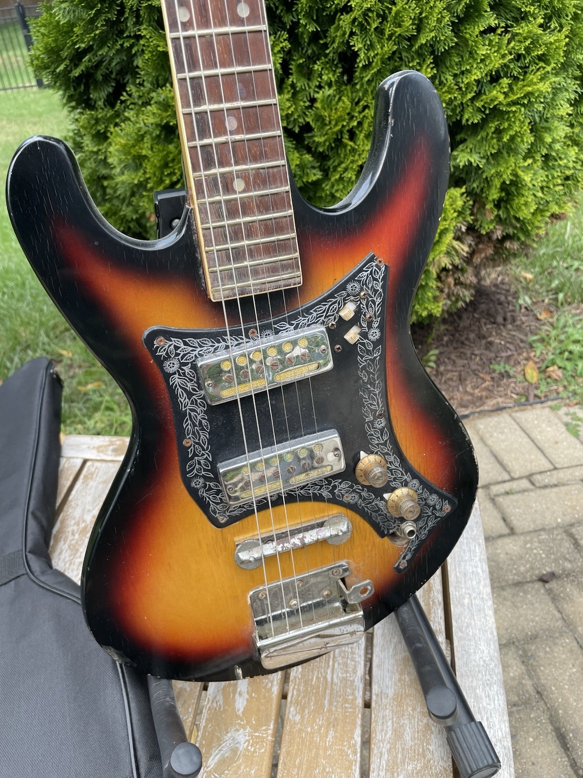 Vintage 60s Teisco Sunburst 2 Gold Foil Pickup Japan Electric Guitar FREE SHIP