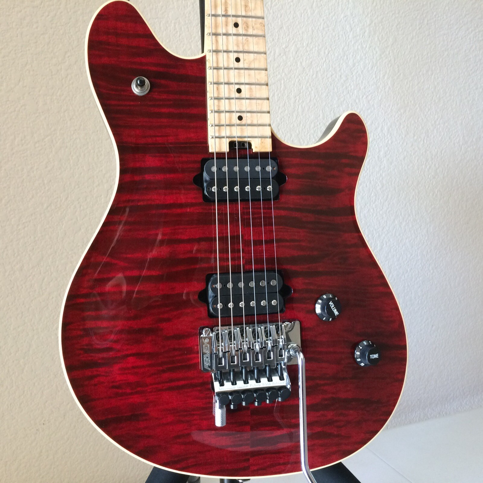 Peavey WOLFGANG “Custom Deluxe” DARK CHERRY FLAME TOP Guitar (unboxed) 04′ EVH