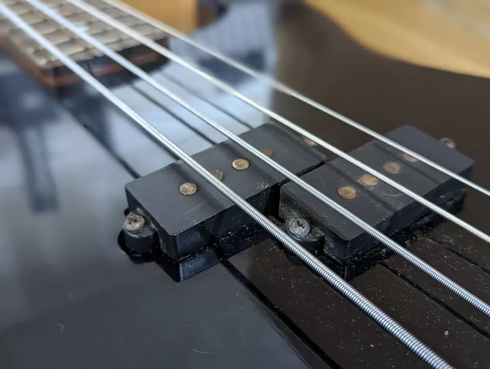Hondo Fame Series 8200 – Pre-Owned!
