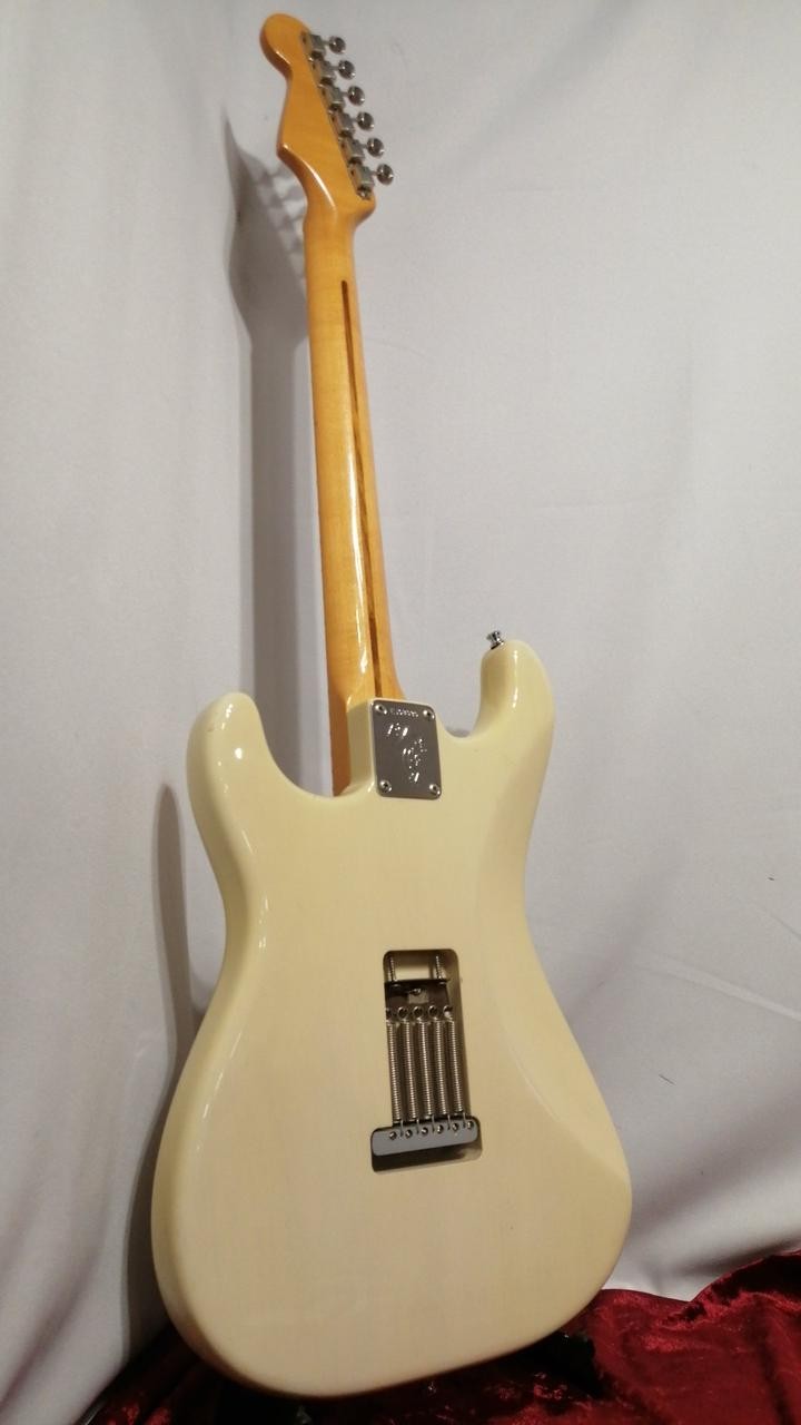 FENDER USA ERIC JOHNSON STRATOCASTER 2CS Used Electric Gutiar