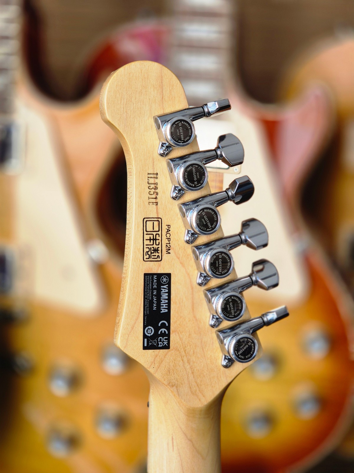 Yamaha Pacifica Professional PACP12M 2025 – Beach Blue Burst