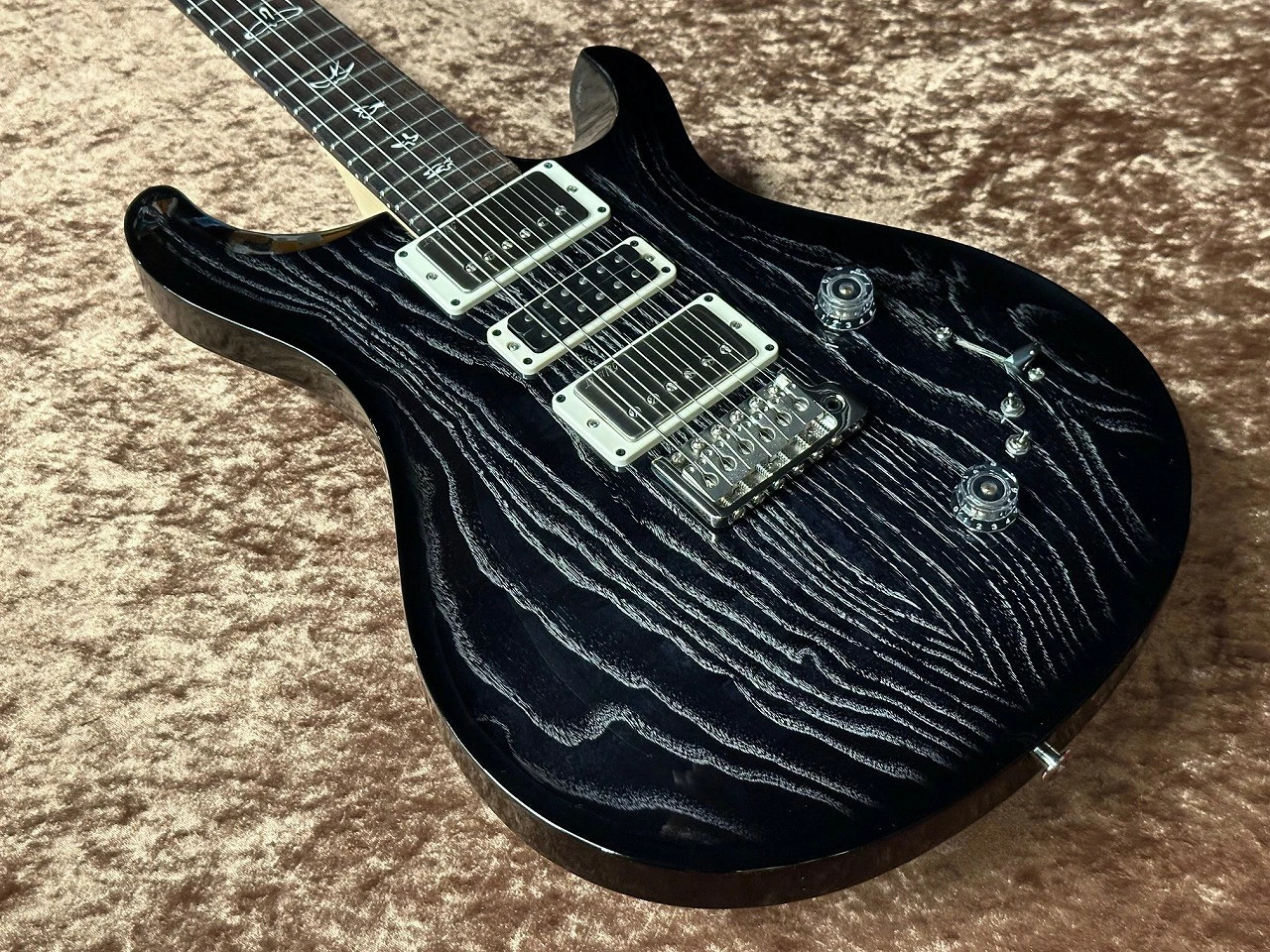 Paul Reed Smith (PRS) Swamp Ash Special -Black Doghair Smokeburst- 3.75Kg 2025