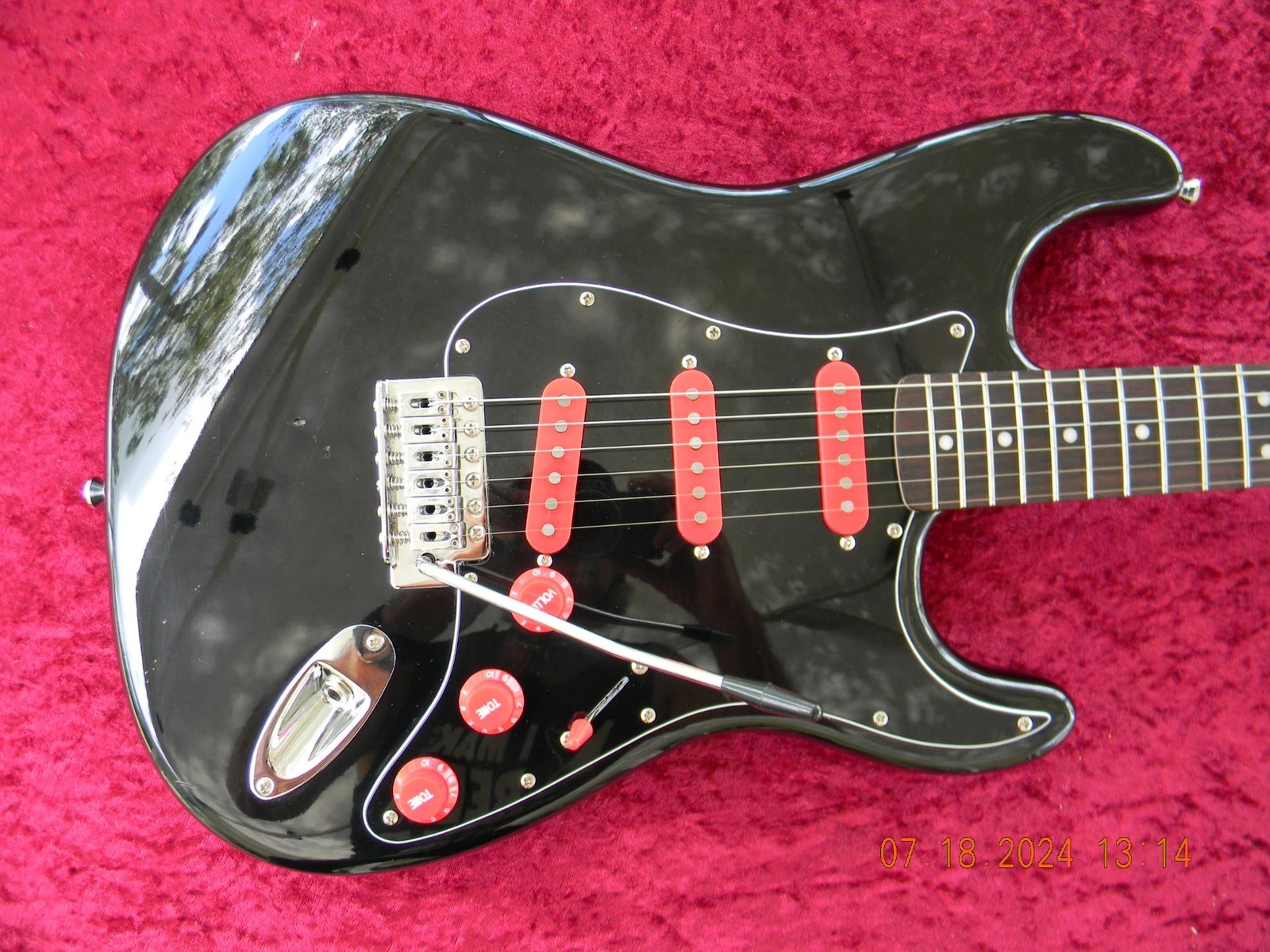 Squier “Custom Shack ” Stratocaster, Alnico 5 Pickups, Custom Wiring,Capacitor
