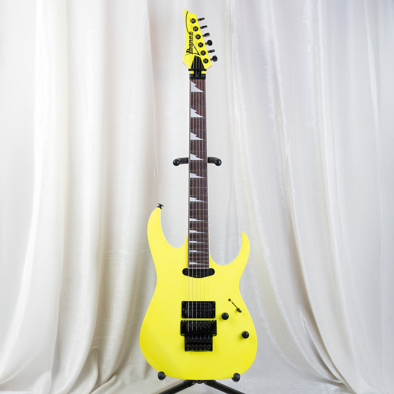Ibanez RG565R DY 426541