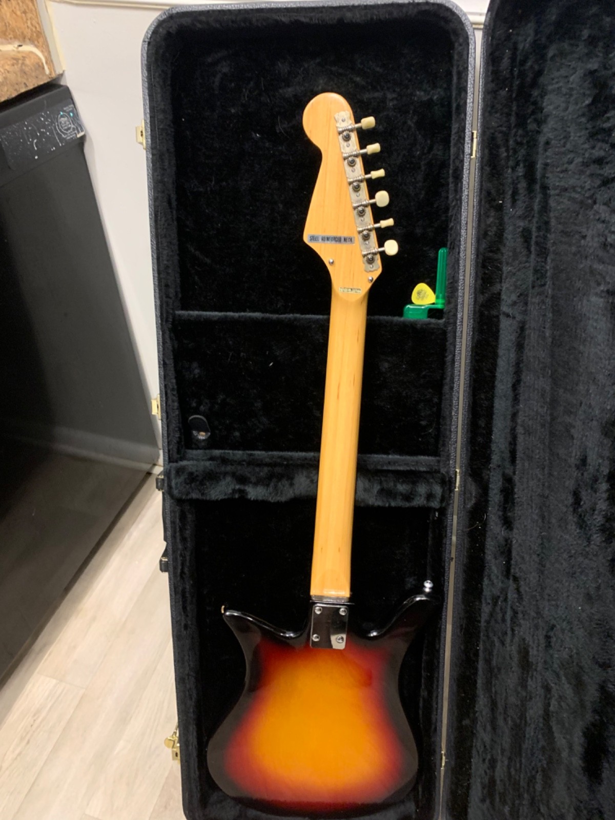 Teisco 1960s Vintage Electric Guitar Made In Japan With Case