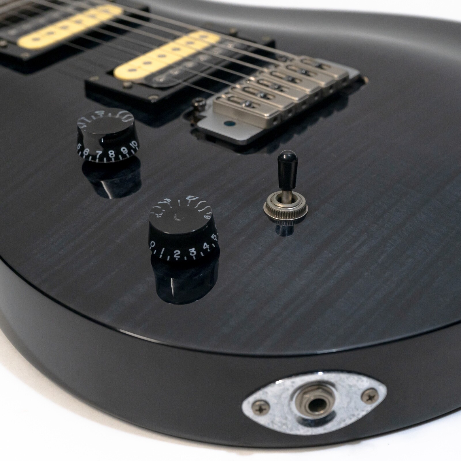 2012 Tokai LG50Q Electric Guitar – Lefty – Transparent Black