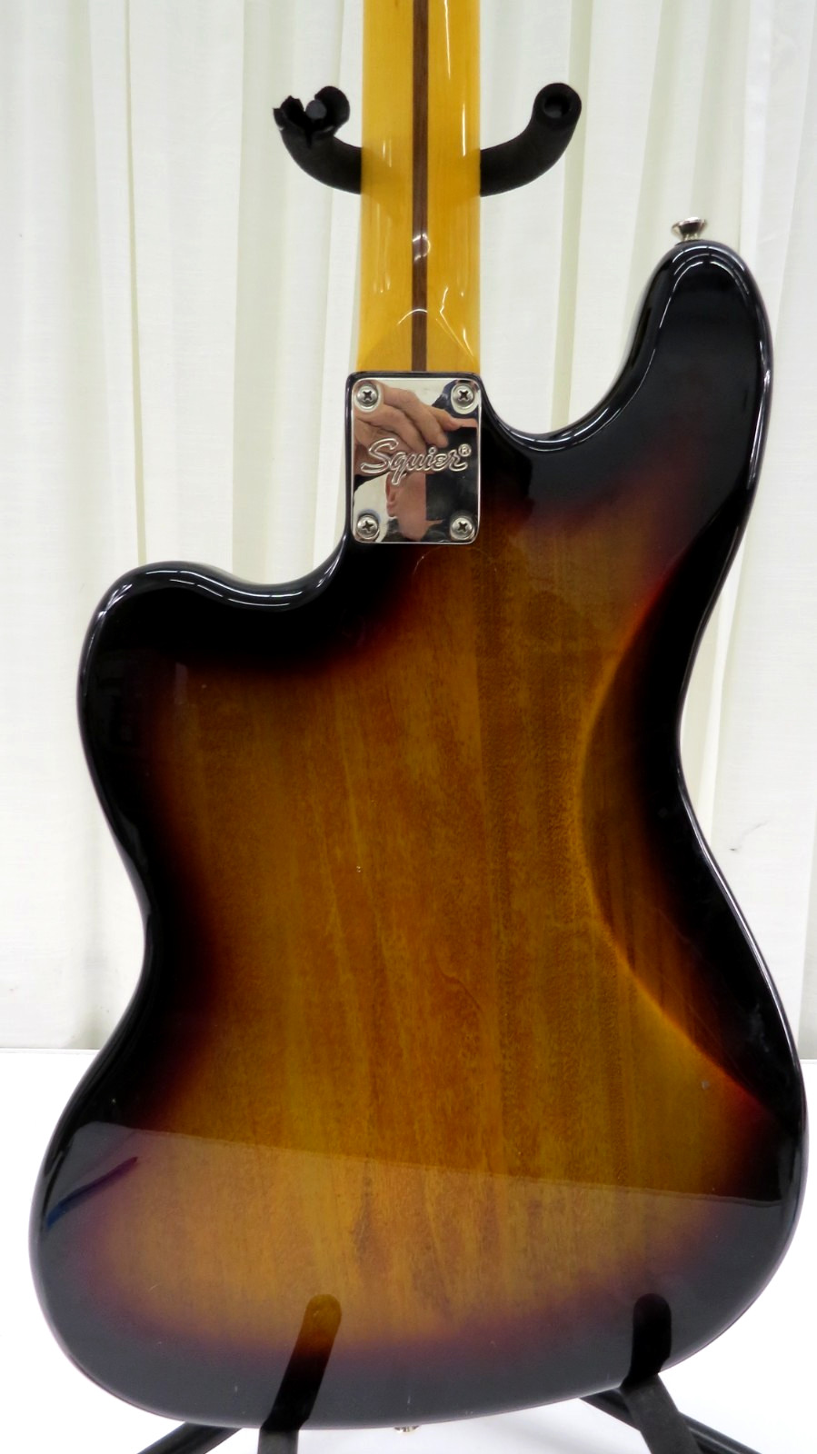 2025 Fender Squier Classic Vibe Bass VI 3-Color Sunburst W/Tremolo Bar