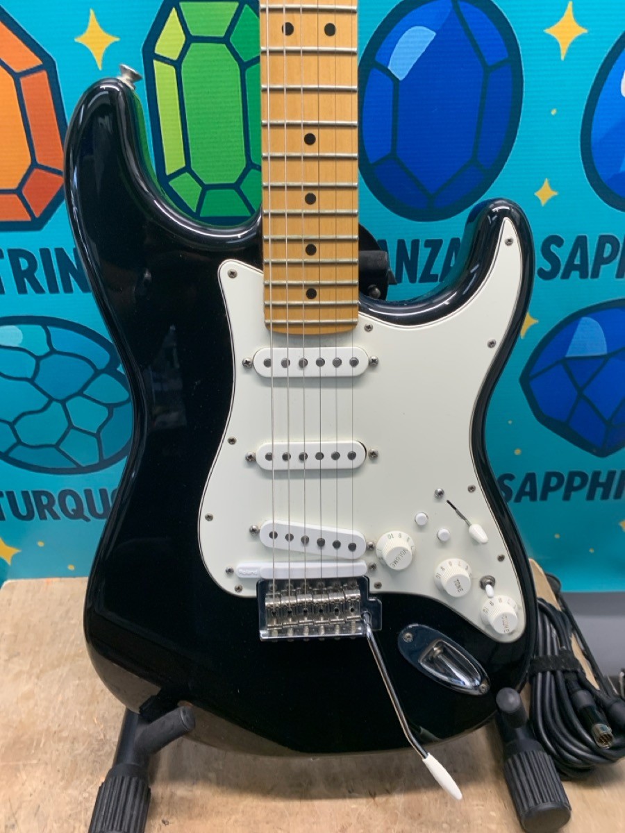 Fender Roland Ready 13 Pin Stratocaster Electric Guitar (E10048542)