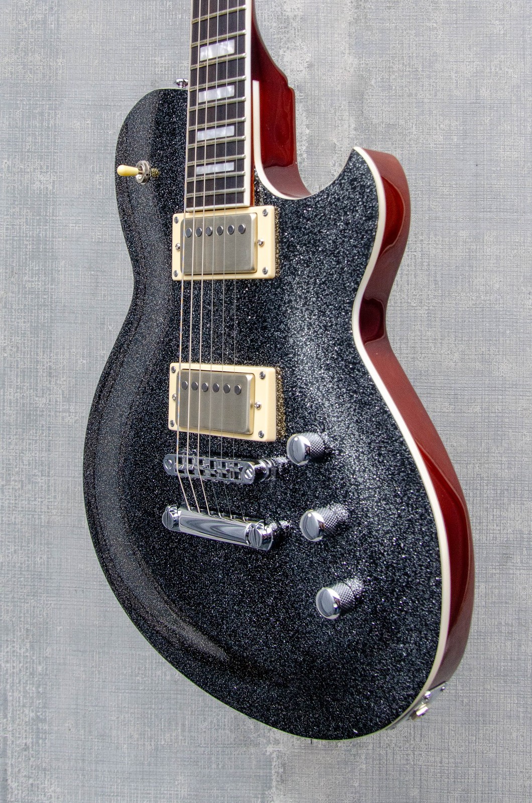 Reverend Roundhouse HH Black Sparkle
