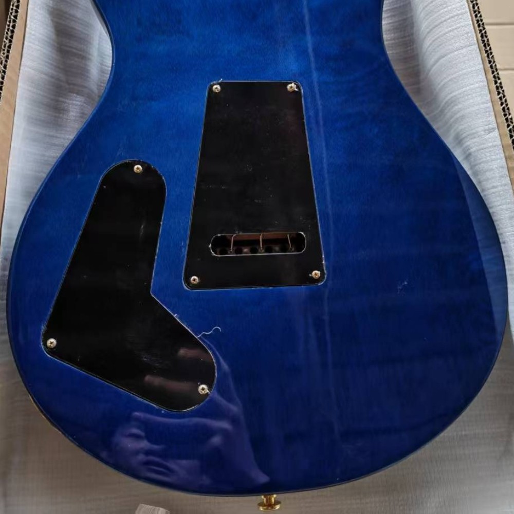 Custom 22 Private Stock 30th Anniv. Dragon Blue Electric Guitar Gold Hardware