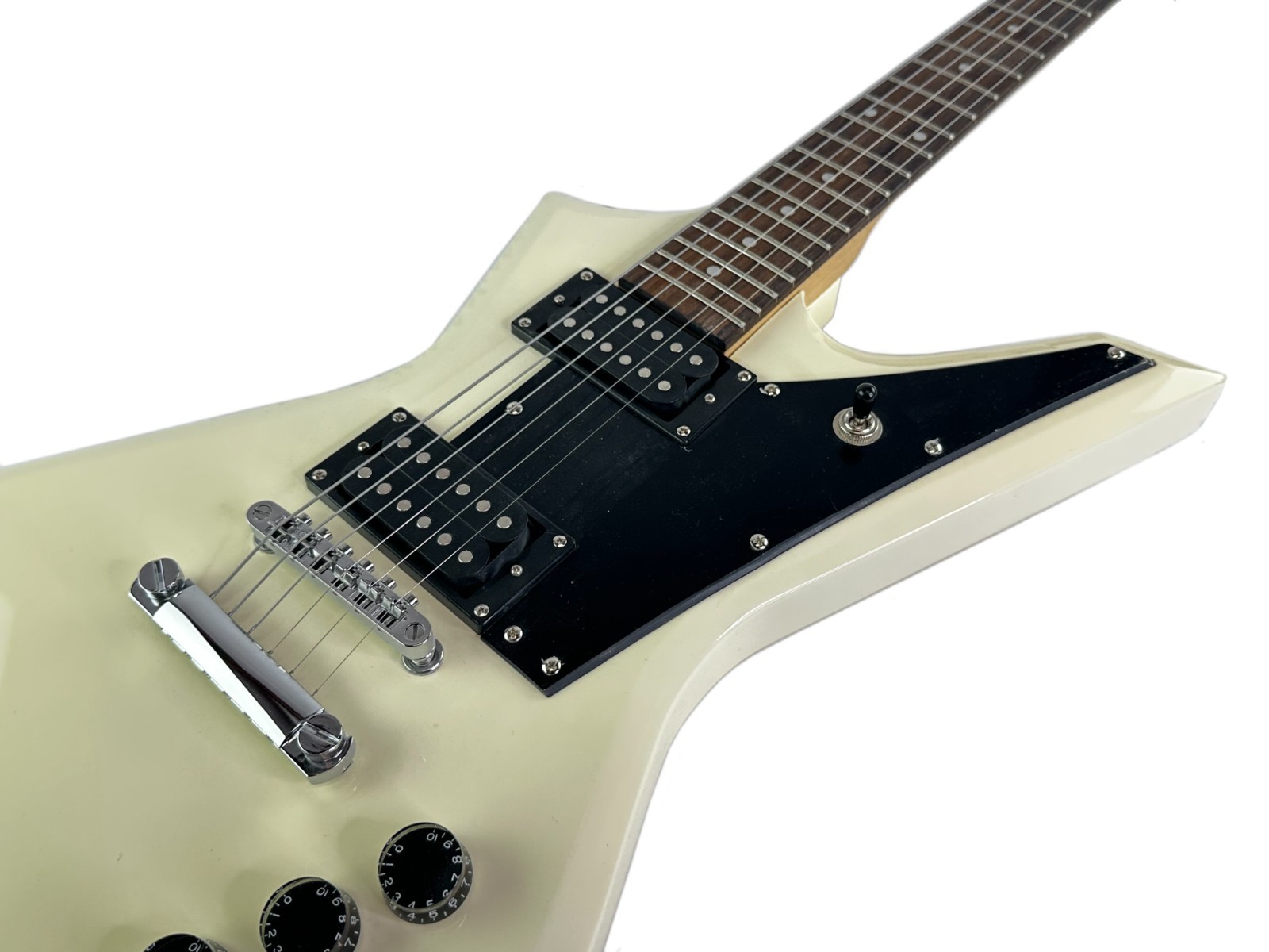 Zenison Electric Guitar 6 String Right Handed Hard Rock Heavy Metal Style White