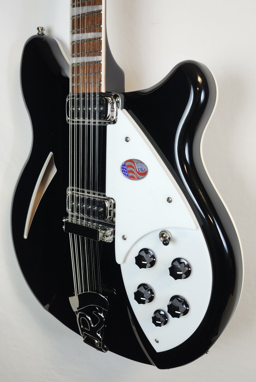 Rickenbacker 360 Jetglo 12-String Semi-Hollow Guitar, Stereo, HSC