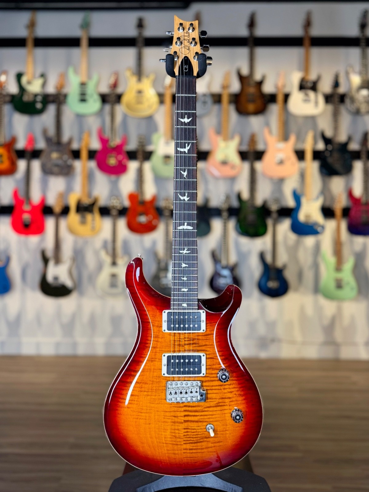 PRS CE 24 – Dark Cherry Sunburst – Upgraded PRS Hardcase