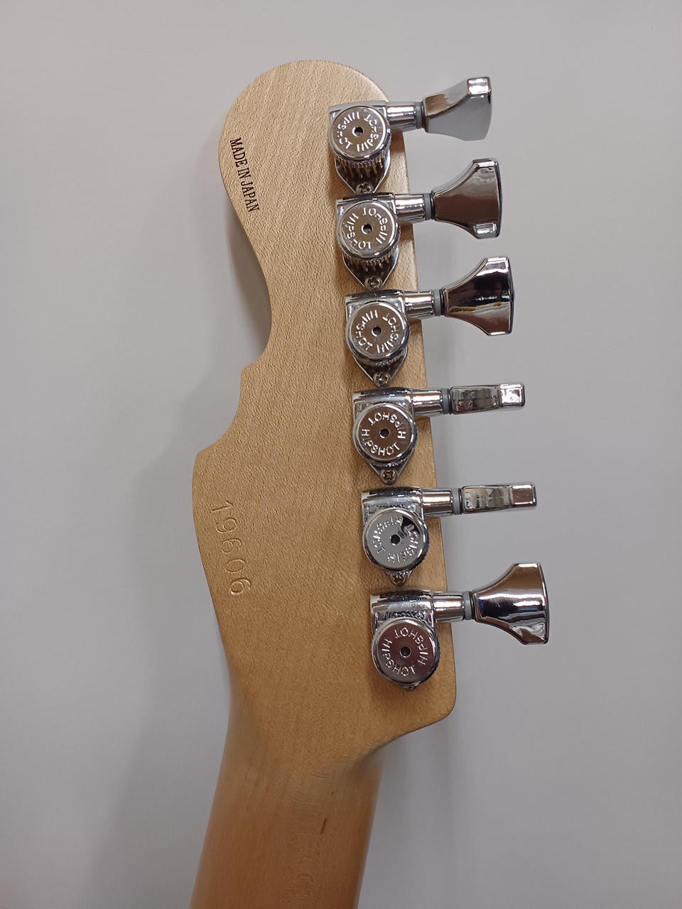 Momose Modern Virtuoso MC2-MV/R WBD Ash Body Quartersawn Maple Rosewood