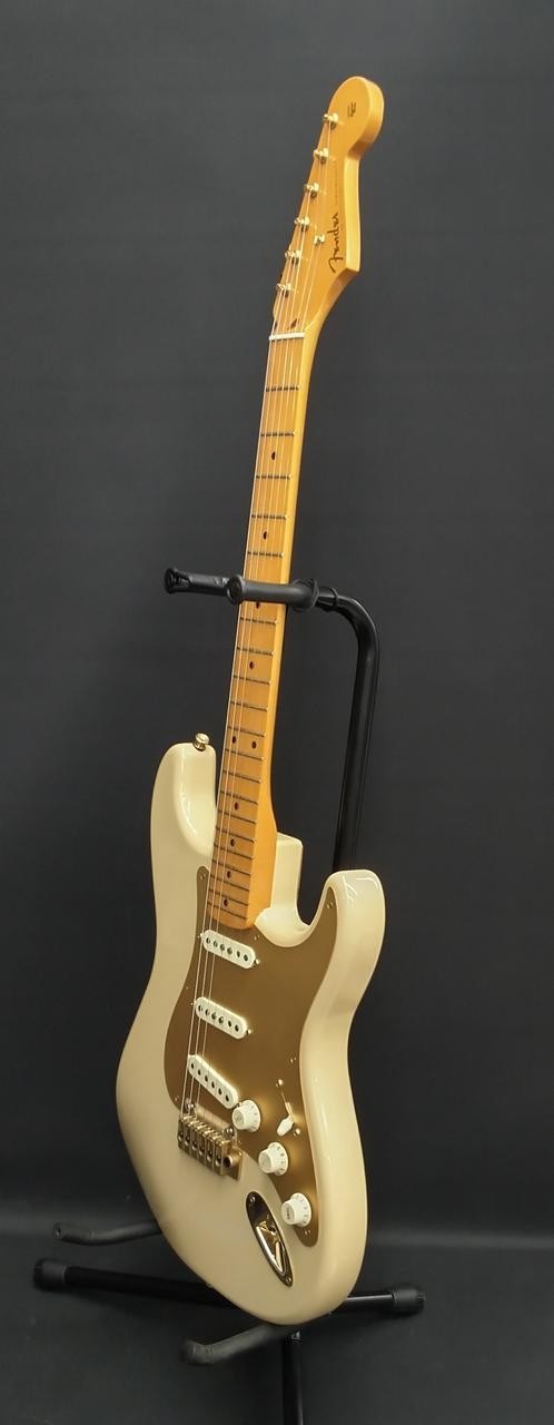 FENDER 60th C.Play 50S ST Electric Guitar