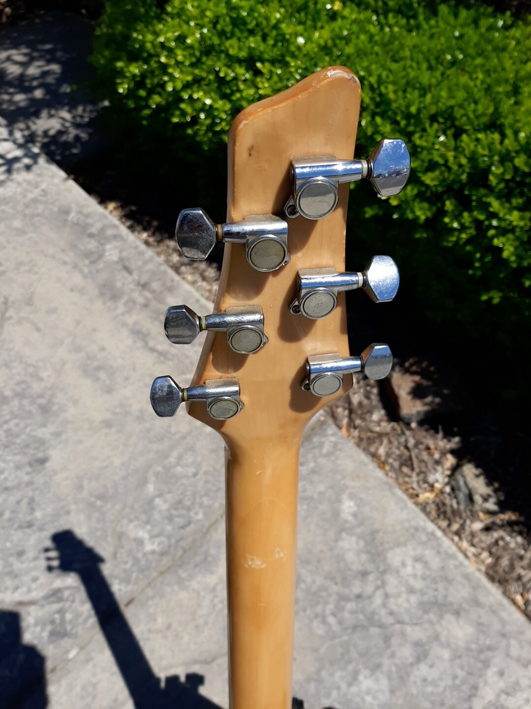Rare Alvarez Electric Guitar With Soft Case Has Had Some Repairs Broken Nut