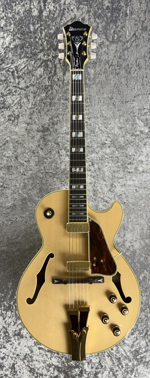 Ibanez GB-10 George Benson NAT: Natural s/n F2513723 3.49kg Electric Guitar