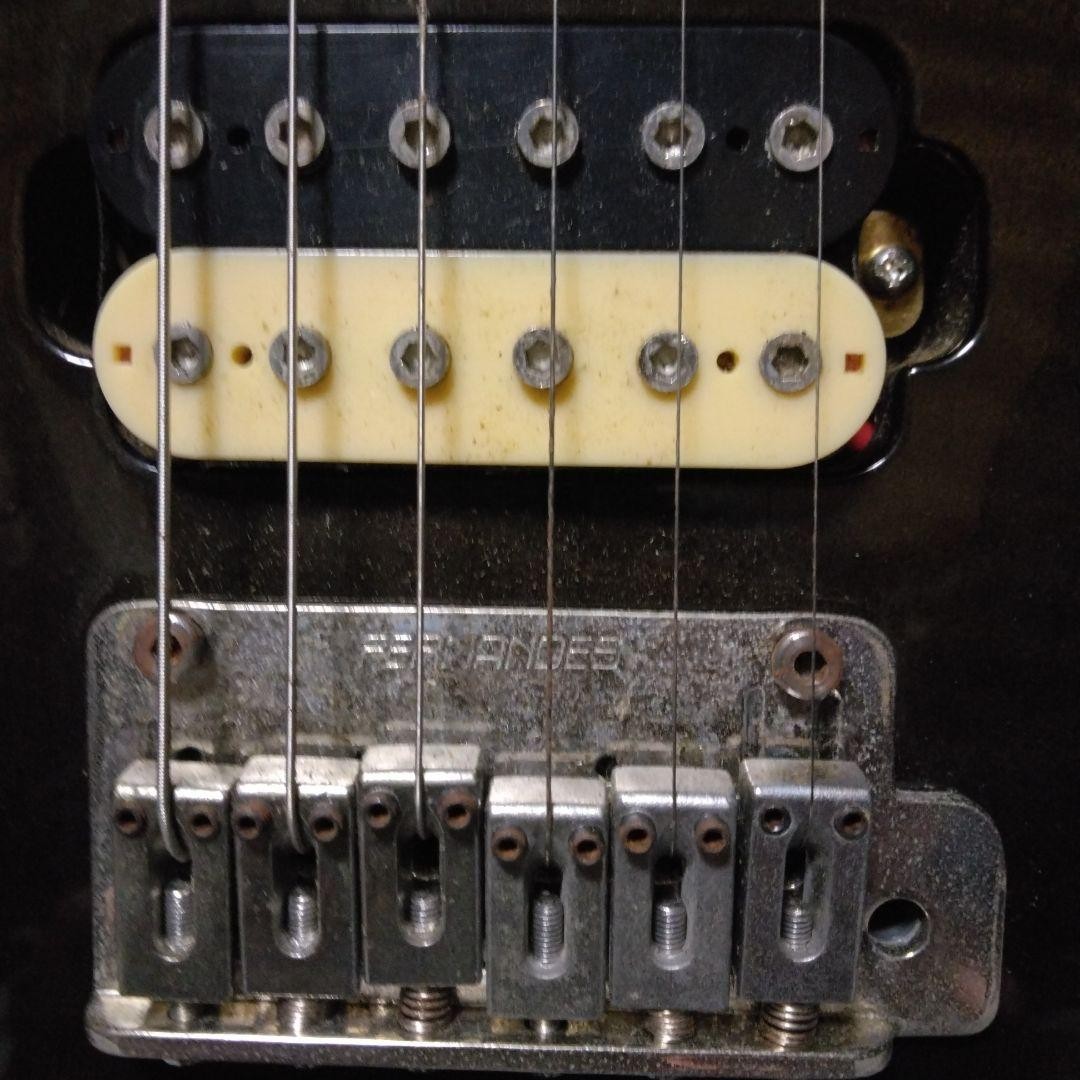 Electric Guitar with Fernandez Body and Yamaha Neck