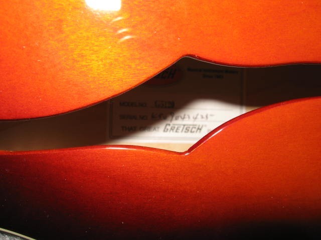 GRETSCH G5120 SUNBURST 2009 MINT W/BLACK HARDSHELL CASE # 545-7