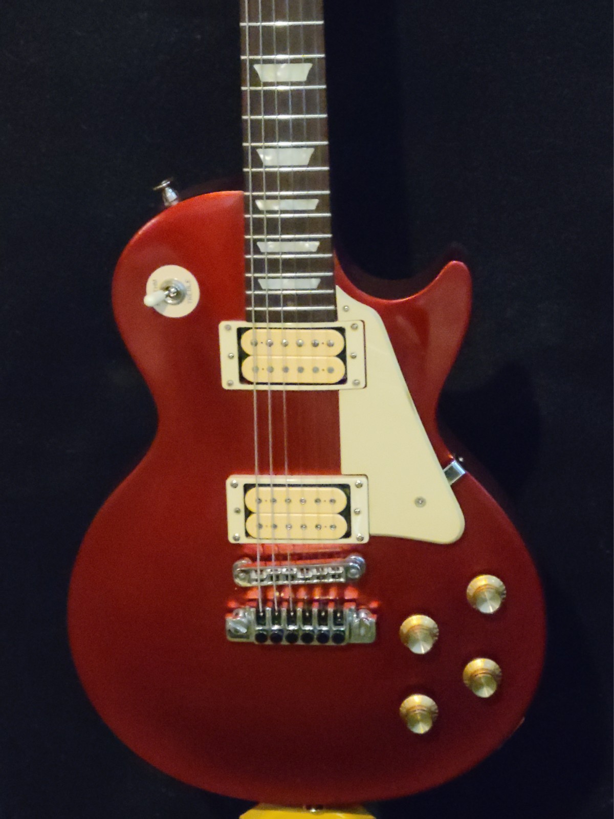 *REDUCED $200.00* Gibson Les Paul ” LPJ ” Electric Guitar w/ UPGRADES & SKB HSC