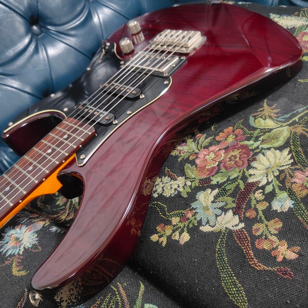 Equipped with YAMAHA PAC612VIIFM RTB Seymour Duncan Safe packing!