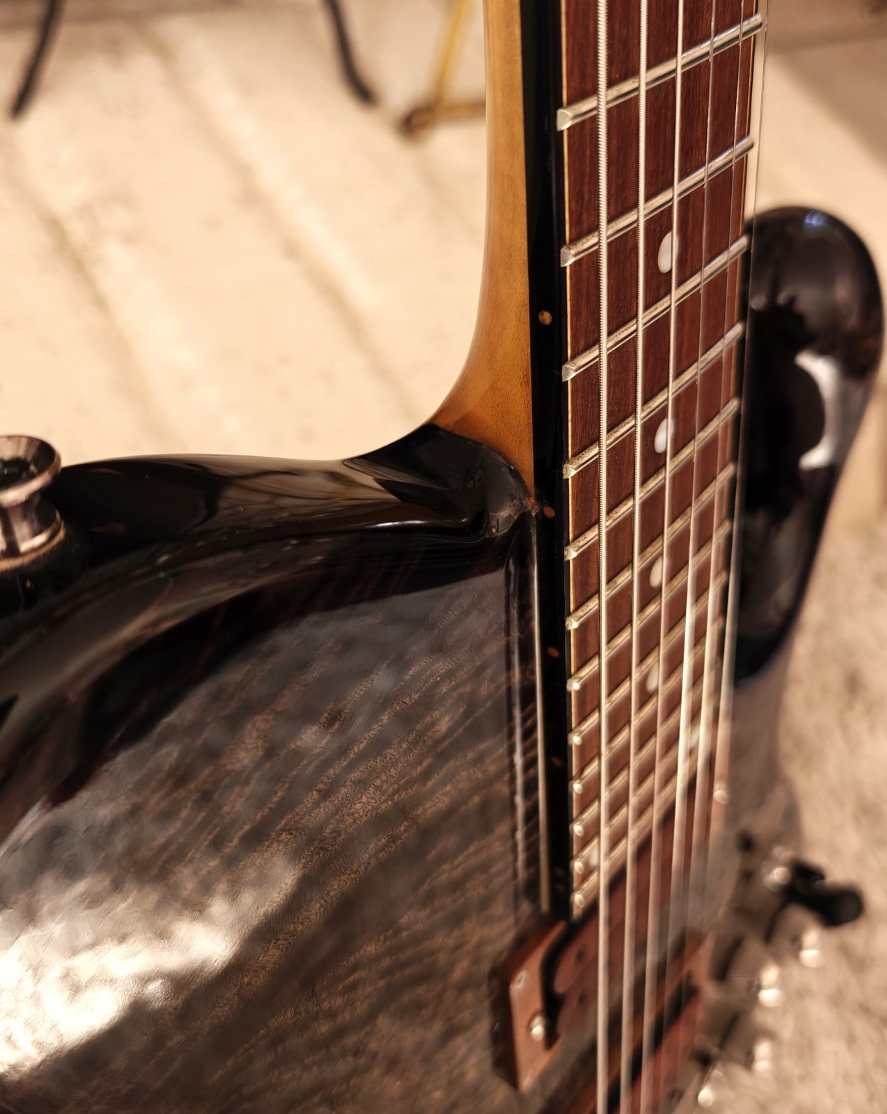 Fibenare Erotic Dalmat Single Cut Charcoal | Boutique Handmade Electric Guitar