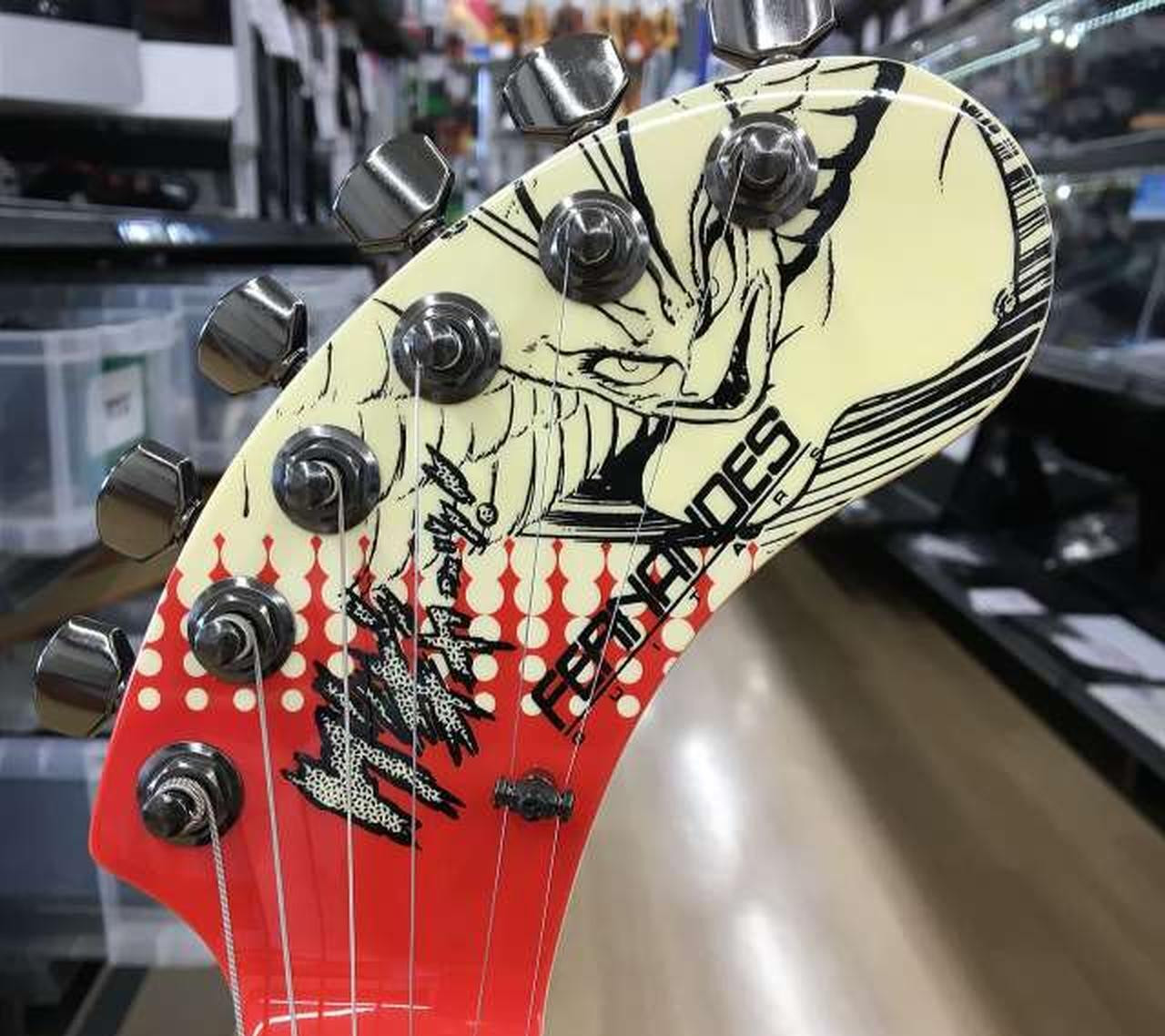 FENDER JAPAN ZO-3 Devilman Built-in Mini Guitar Limited edition of 100 piece