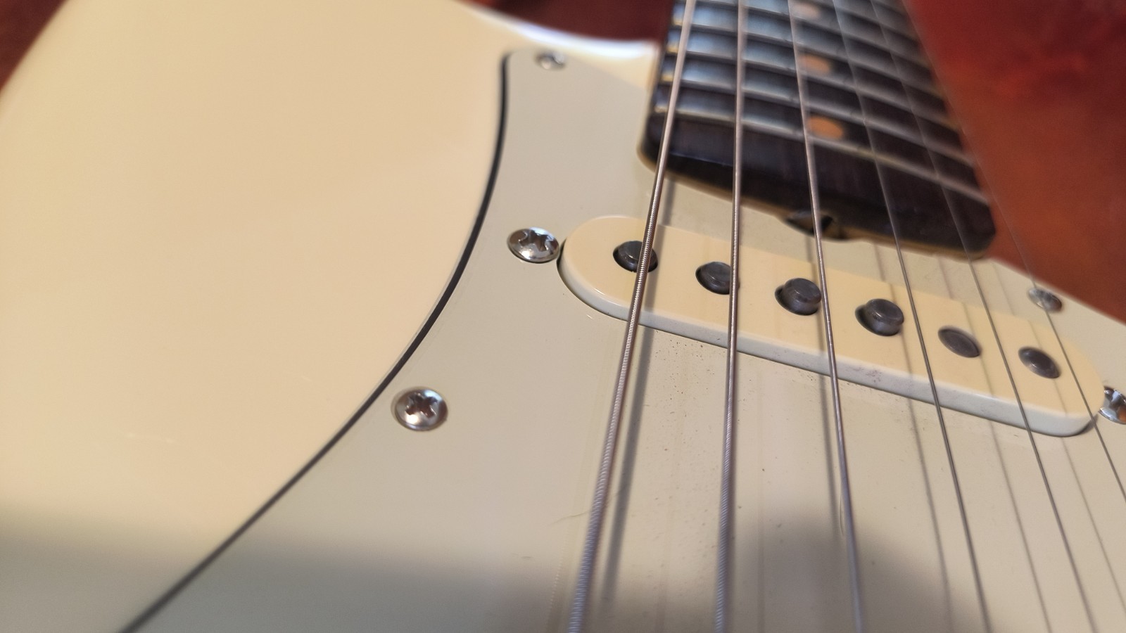 Fender American Vintage II 1961 Stratocaster Electric Guitar – Olympic White