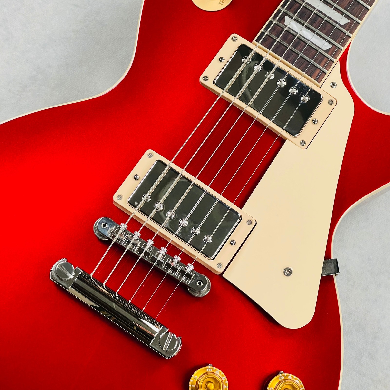 Gibson Les Paul Standard 50s Custom Color 2025 – Sparkling Burgundy