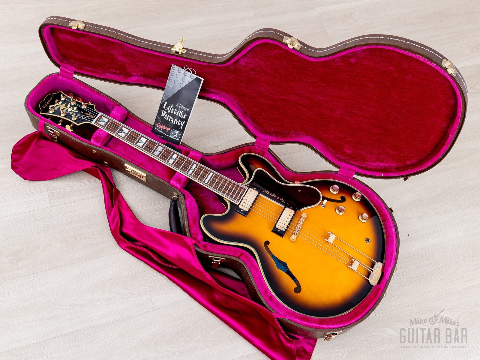 2000 Epiphone USA John Lee Hooker Signature 1964 Sheraton Sunburst w/ Case