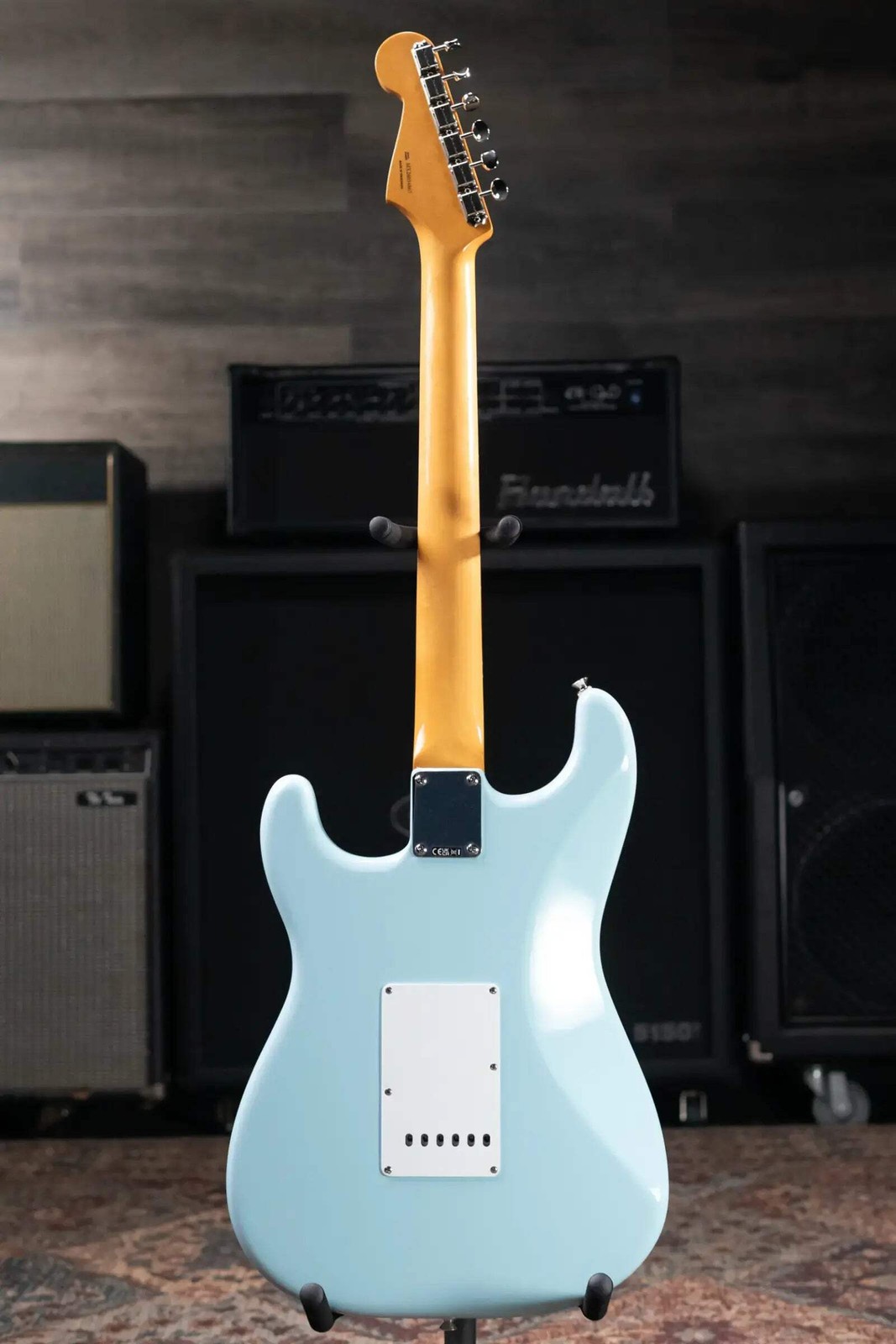 Fender Vintera III Early ’60s Stratocaster Electric Guitar – Sonic Blue with Gig