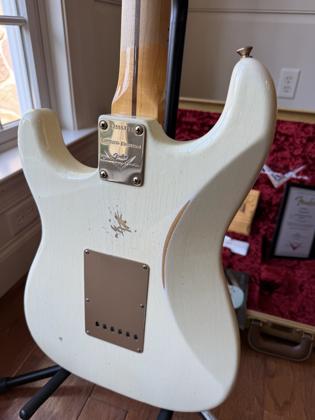 2021 Fender Custom Shop ‘55 Stratocaster Relic – Aged Desert Tan