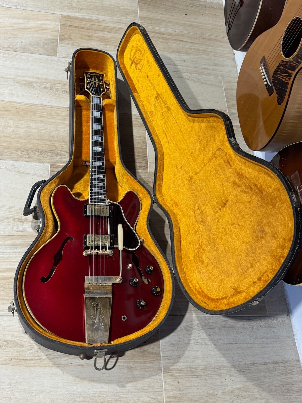 1967 Gibson ES-355TDC “Sparkling Burgundy” & “Mono” a rare 1 of a kind & Minty !
