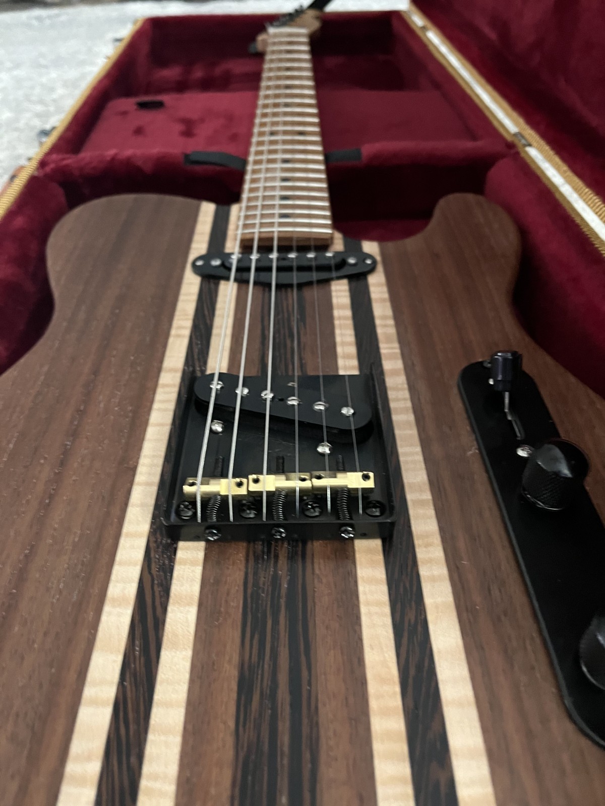 Fender Telecaster Custom Build – Holy Grail + Fender + Lindy Fralin pickps