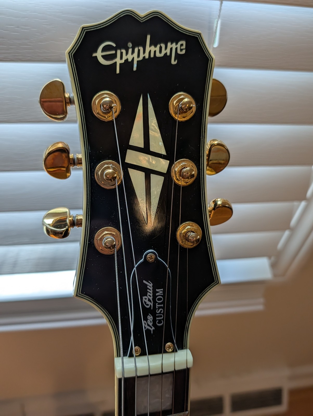 Epiphone Les Paul Custom – Ebony + Upgrades + Gigbag
