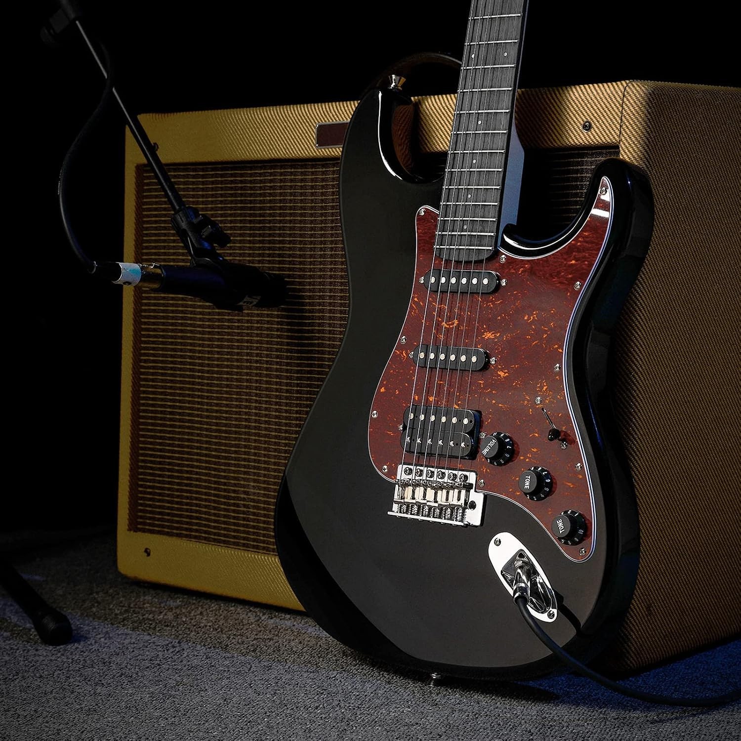 Donner 39 Inch Electric Guitar, Designer Series DST-200 Stylish Solid Body Elect