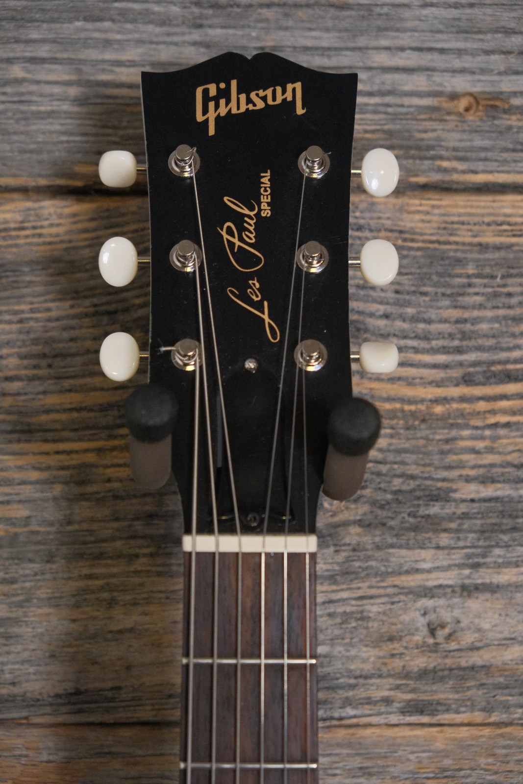 Used Gibson 2019 Les Paul Special – TV White w/Bag
