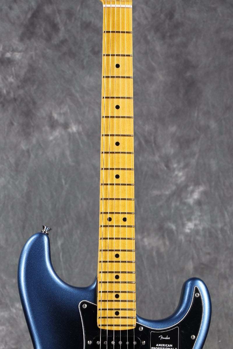 Fender American Professional II Stratocaster Maple Fingerboard Dark Night 3.4kg